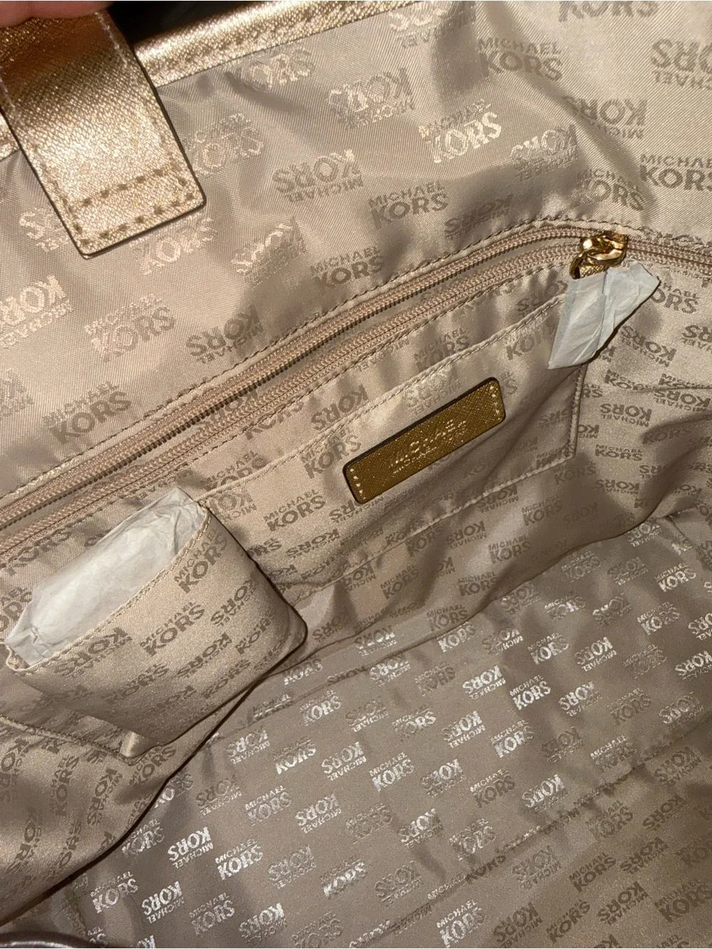 Michael Kors Tote Bag in Gold